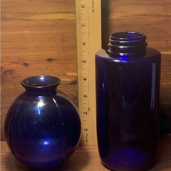 Vintage Mid Century Deco Cobalt Blue Vase & 7” Cobalt Bottle - Picture 3 of 11